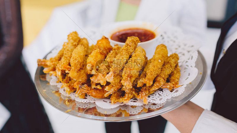 预制菜包装材质耐高温，安全标准知多少？**
